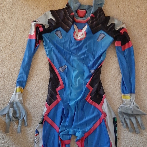 Hot Topic Other - D.va cosplay suit